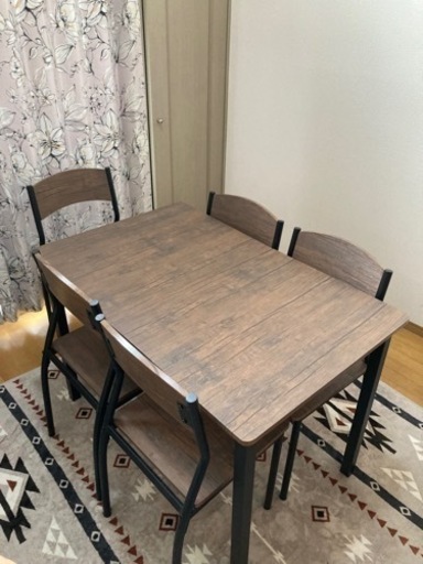 ダイニングテーブルセット　6人がけ