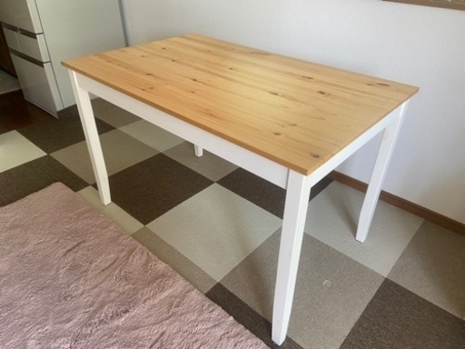 IKEA ダイニングテーブル