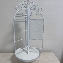 ニトリ｜アクセサリー収納｜ホワイト