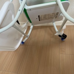 ベビーチェアの画像