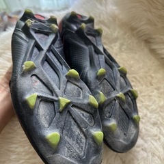 adidas サッカーシューズ(スパイク)の画像