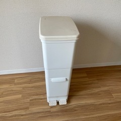 ゴミ箱