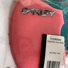 新品✨OAKlEY(オークリー)フェイスマスクの画像