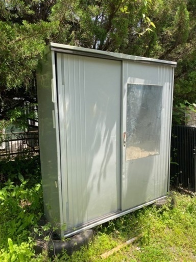 倉庫 物置 タクボ製？ 鍵2本付き 引き取り早い方優先！