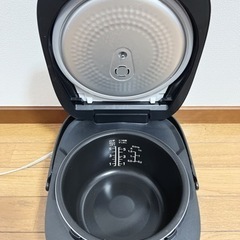 パナソニック 炊飯器 ブラックPanasonic SR-CFE109-Kの画像