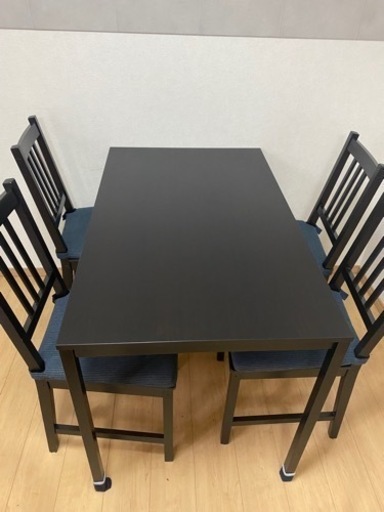 中古品 IKEA TARENDO テーブル IKEA STEFAN椅子4脚を含む