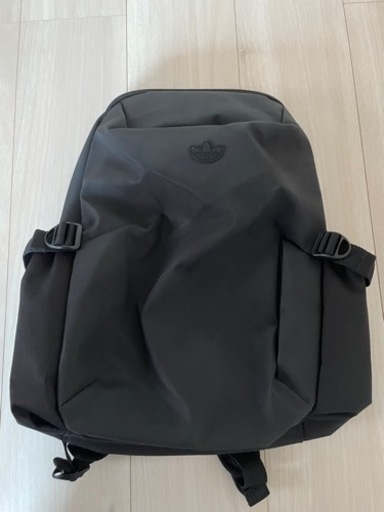 adidas リュック