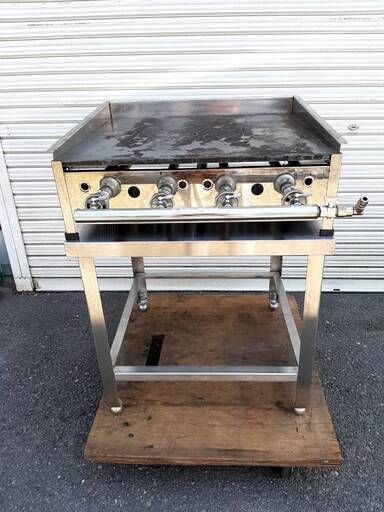 業務用　ガスコンロ　\u0026　鉄板　\u0026　台の3点セット！　天然ガス　お好み焼きや焼きそばに◎　大阪府枚方市直接手渡し大歓迎！hr0521 　近辺の寝屋川市　枚方市　四條畷市　交野市　大東市　門真市　守口市　大阪市内等　その他府県も大歓迎！