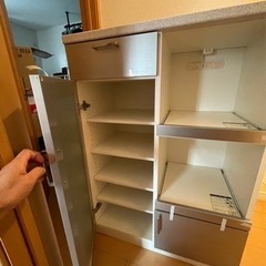 食器棚　