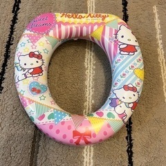 ハローキティ　ソフト便座＋ステップ