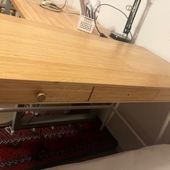 IKEA LILLÅSEN リルオーセン デスク, 竹, 102x49 cmの画像
