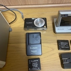 デジカメとハードディスク　（中古）の画像