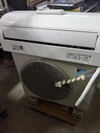 DAIKIN ダイキン ルームエアコン E F25WTES-W8畳用　DAIKIN　2019年製 訳あり