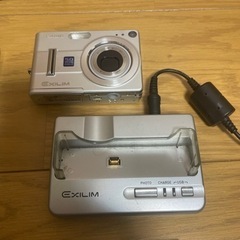 デジカメとハードディスク　（中古）の画像