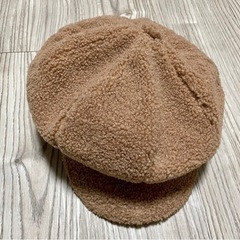 ピアス  2点  &  帽子 1点 まとめ売りの画像