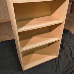 本棚あげます！棚の高さ調整可能の画像