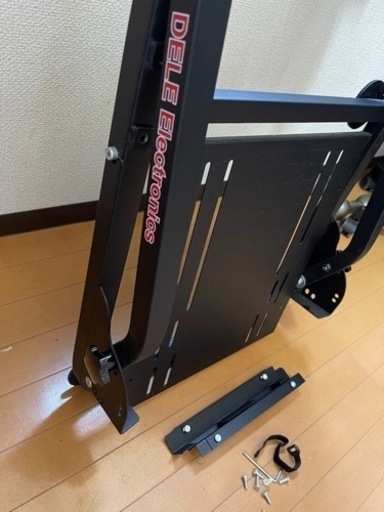 Logitech G27 RACING WHEELとAP2Wheel Standセット