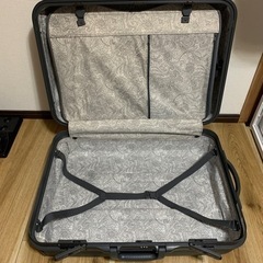 【受付終了しました】無料  スーツケース  大の画像