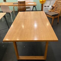 無印良品製・ヴィンテージテーブル（幅150cm x 奥行85.5cm x 厚さ3cm）の画像