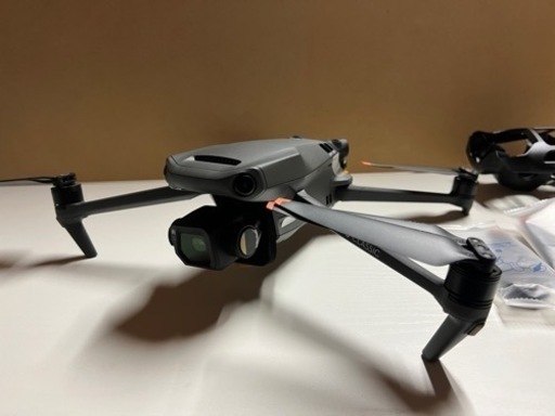 Dji Mavic3 classic 未使用本体＋フライトバッテリー充電器6回