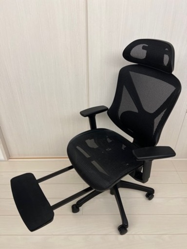 オフィスチェア（リクライニング機能、フットレスト有り）