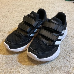 adidasスニーカー　 黒　TENSAUR RUN　19.0cm