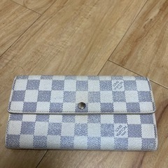 お引き渡し予定者様決定)LOUIS VUITTON サイフ正規品 シリアルナンバー