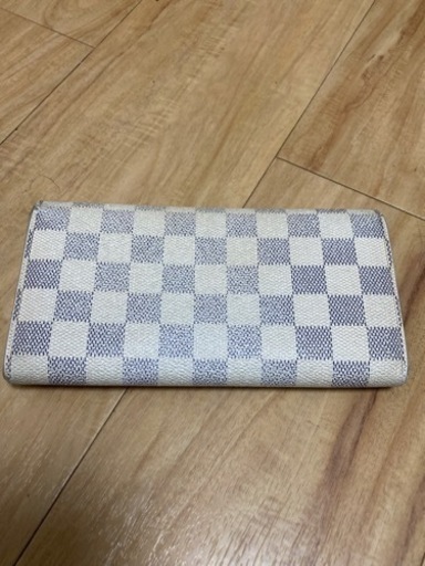 (お引き渡し予定者様決定)LOUIS VUITTON サイフ正規品　シリアルナンバー付きの美品です?