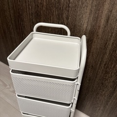 キッチンワゴン4段の画像