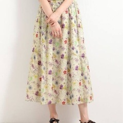  決まりました！極美品　LIBERTYギャザースカート