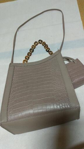 新品　ショルダーバッグ