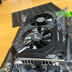 ASUS GTX1660Tiの画像