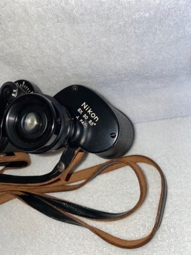 NIKON ニコンの双眼鏡、8×30 8.5°