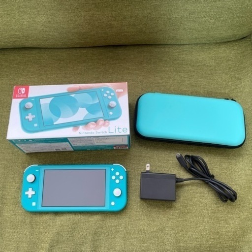 スイッチ　(ターコイズ)ソフトケース付き