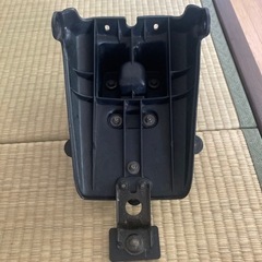 TW200 純正　リアフェンダーの画像