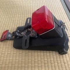 TW200 純正　リアフェンダーの画像