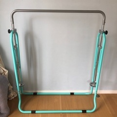 室内用鉄棒　ライトグリーン