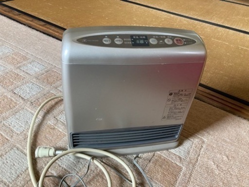 ガスファンヒーター