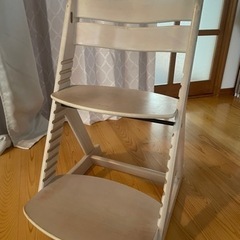 子ども用ハイチェア・大人も使えます