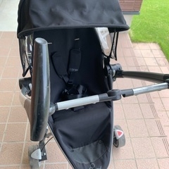クイニーベビーカー