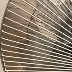 扇風機   羽が折れています。の画像