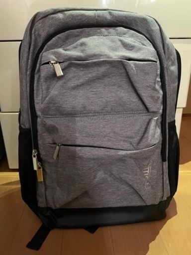 美品！リュックサック