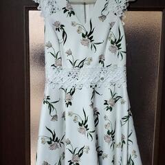 【値下げしました】【未使用品】TED BAKERのワンピース