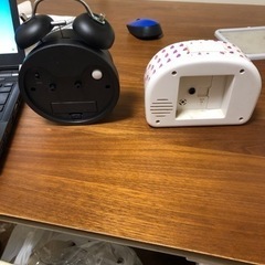 目覚まし時計の画像