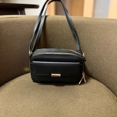 ショルダーバッグ
