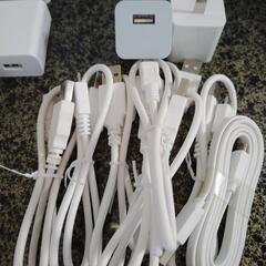 美品！USB.充電器ACアダプター.ケーブル。の画像