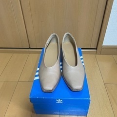 ローヒールパンプス　サイズM