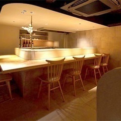 【ひとしずくStaff】未経験OK★個人経営の居酒屋”隠れ家”＊*現金手渡♪の画像