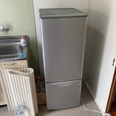 冷蔵庫　2ドア　※引き取り先決定しました。