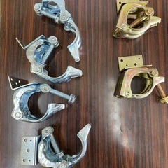 単管 パイプ　足場　クランプ　自在　直交　垂木止めの画像